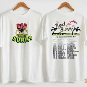 BAD BUNNY MED MENS/UNISEX WORLD’s HOTTEST TOUR 2022 UN VERANO SIN TI WHITE NWOT